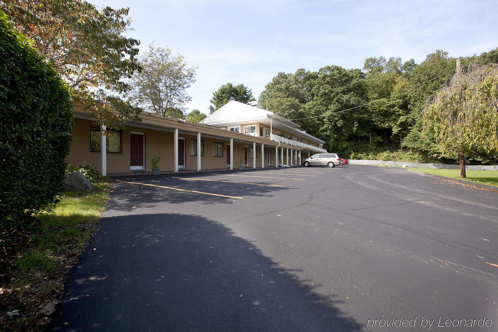 Mount Holyoke Inn Exterior photo