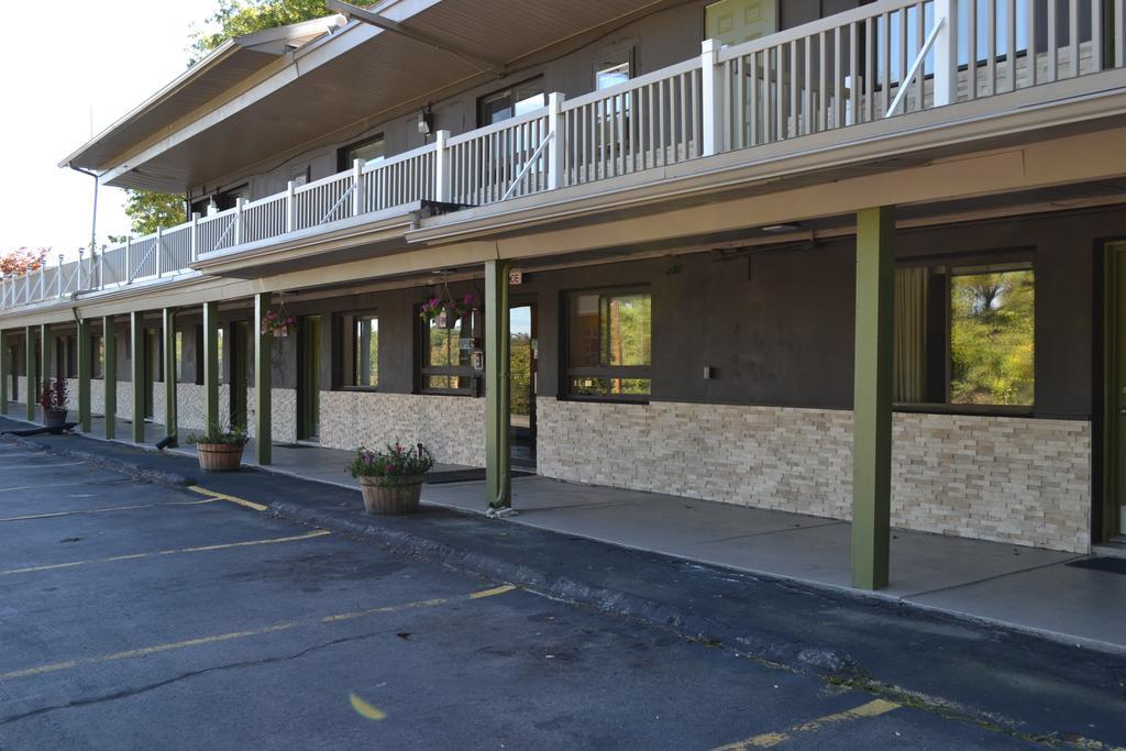 Mount Holyoke Inn Exterior photo