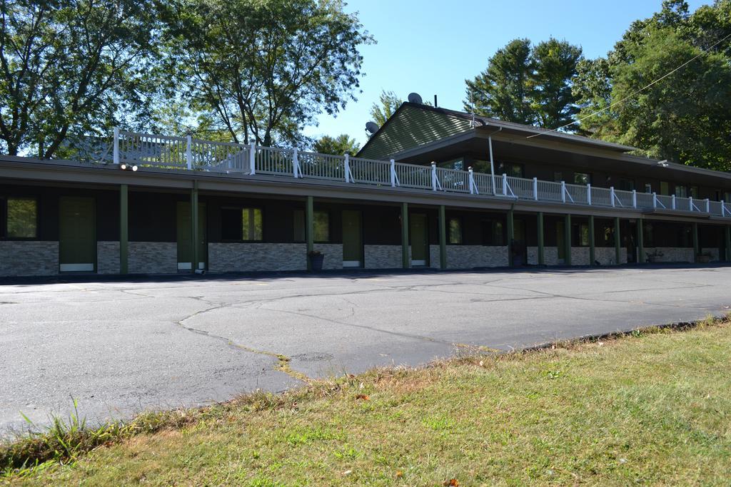 Mount Holyoke Inn Exterior photo